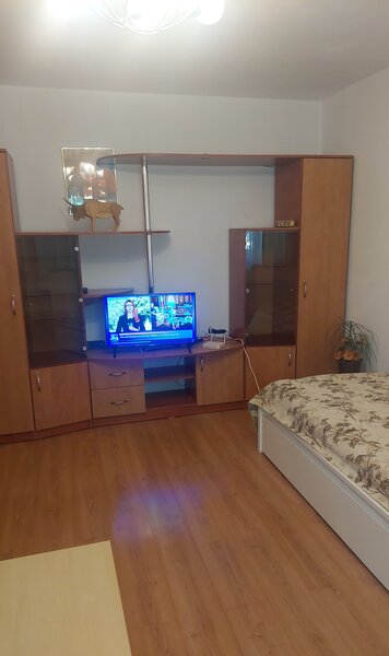 Timpuri Noi, Metrou, Facultati,